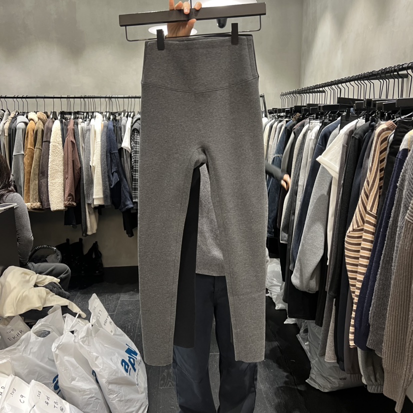 TUG㊣東大門代購女裝新款休閑真品人氣推薦26春夏打底褲鯊魚褲TUG打底褲/鯊魚褲圖色1