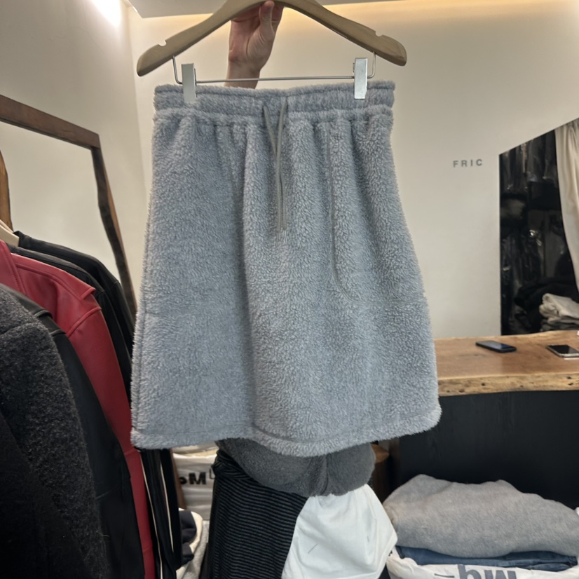 FRIC韓國直郵㊣女士新款時尚推薦熱賣職業真品半身裙中短裙絨FRIC半身裙/中短裙圖色2