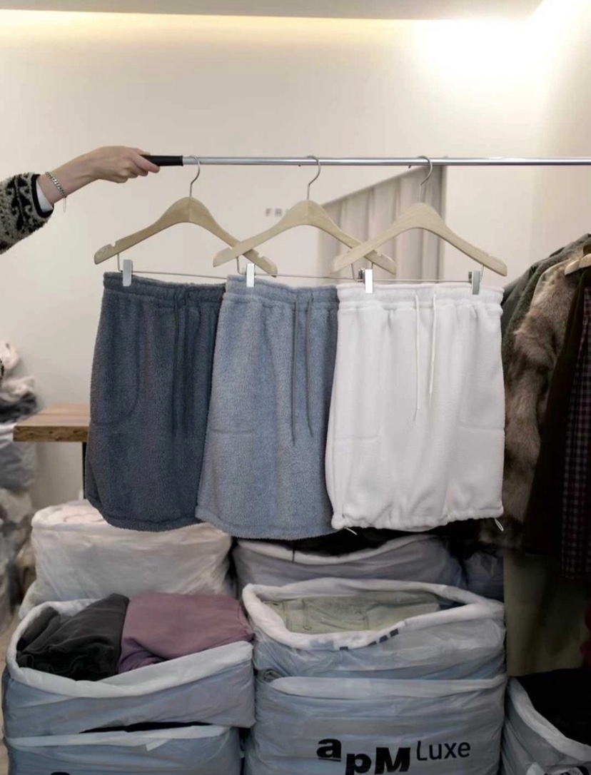 FRIC韓國直郵㊣女士新款時尚推薦熱賣職業真品半身裙中短裙絨FRIC半身裙/中短裙圖色3左一色