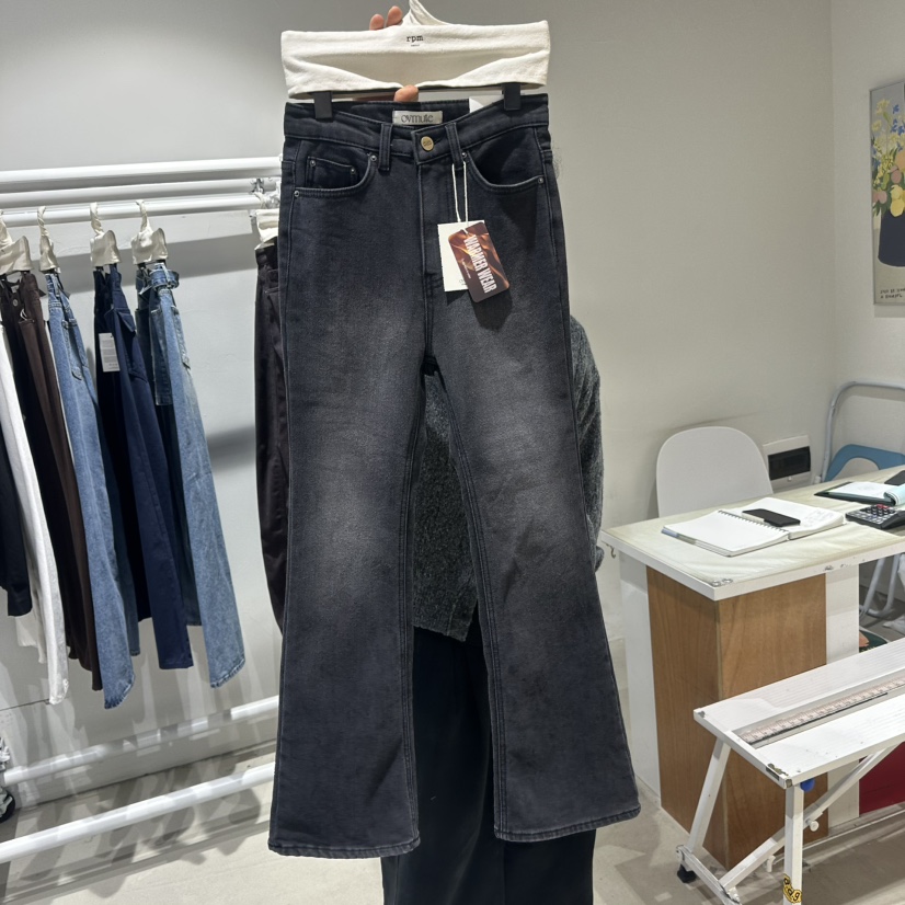 RPM/OVMUTE㊣東大門實拍女裝新品熱賣推薦人氣休閑真品牛仔褲RPM/OVMUTE牛仔褲圖色2