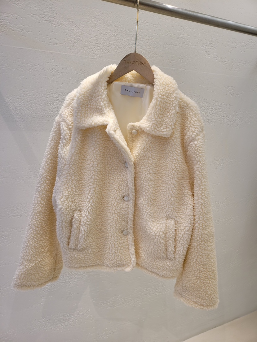 THE OTHER東大門直郵㊣女士新品人氣職業休閑夾克可愛的紐扣THE OTHER夾克圖色2