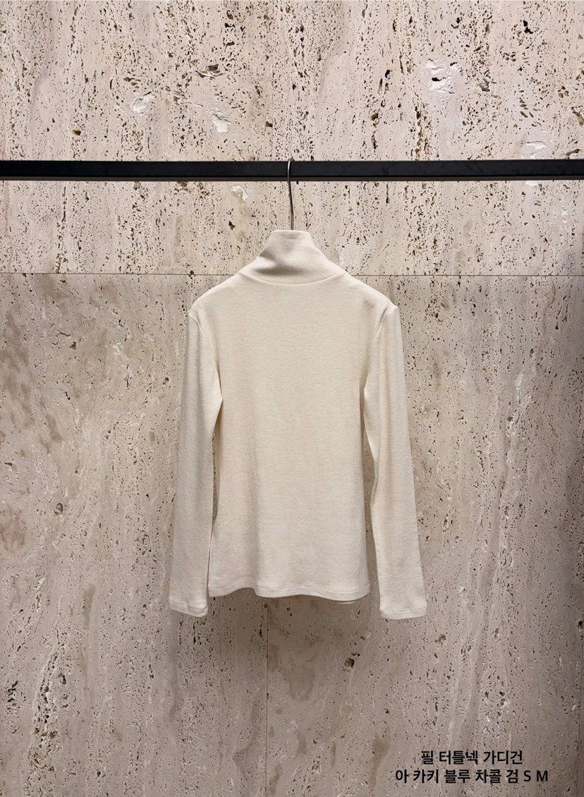 BLOSSOM韓國代購㊣女士新品熱賣時尚人氣職業真品26春夏長袖T恤BLOSSOM長袖T恤