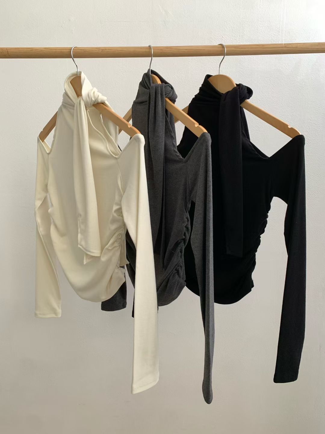 REMUTE韓國代購㊣女士新款真品時尚推薦熱賣人氣休閑長袖T恤REMUTE長袖T恤