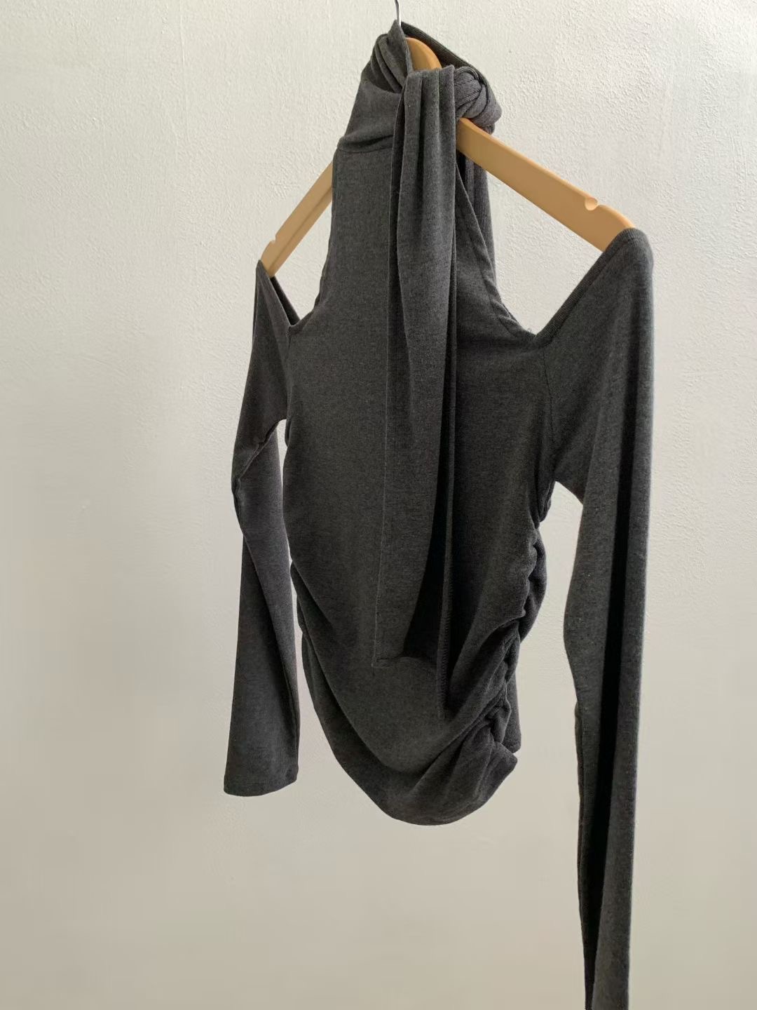 REMUTE韓國代購㊣女士新款真品時尚推薦熱賣人氣休閑長袖T恤REMUTE長袖T恤圖色3