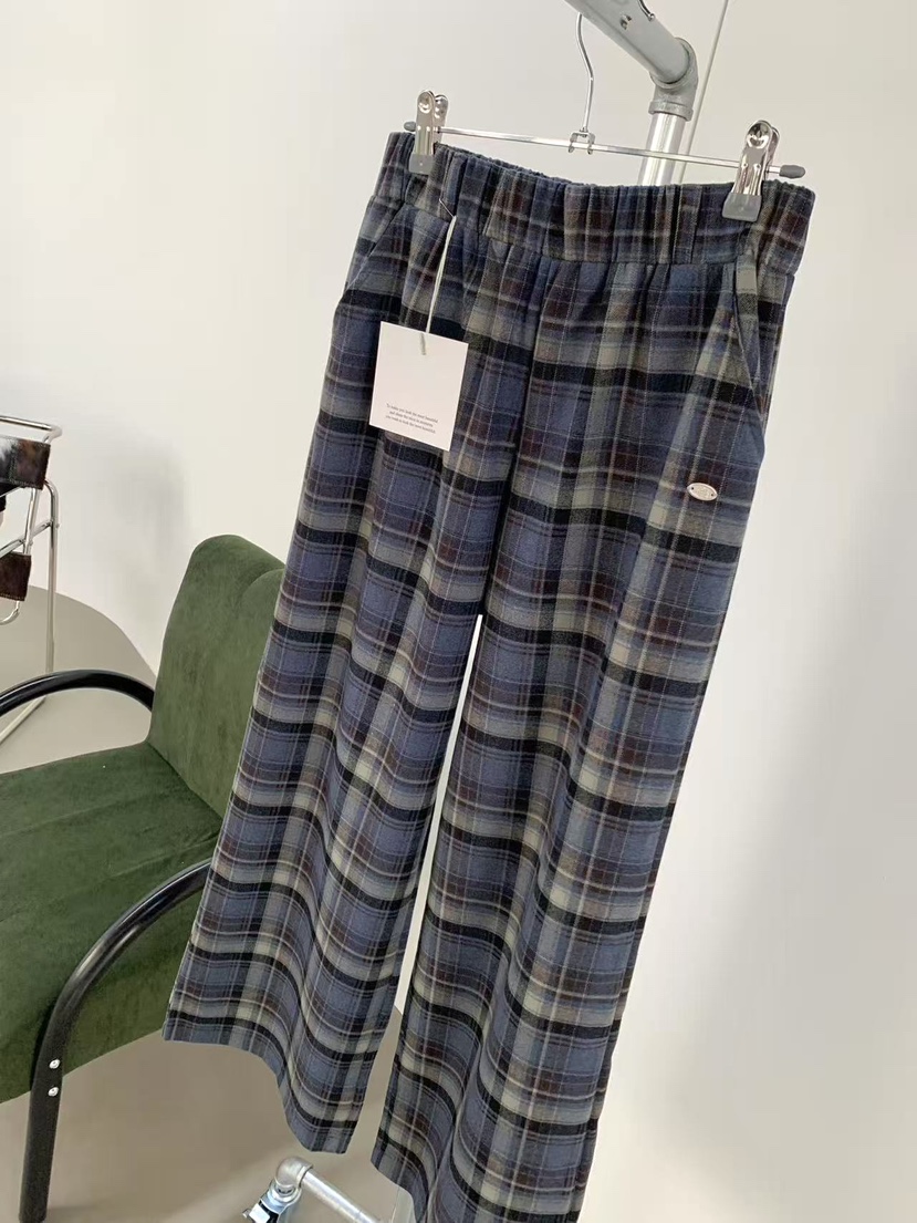 J CRANE-A韓國代購㊣女裝新款真品人氣26春夏休閑熱賣休閑褲J CRANE休閑褲圖色1