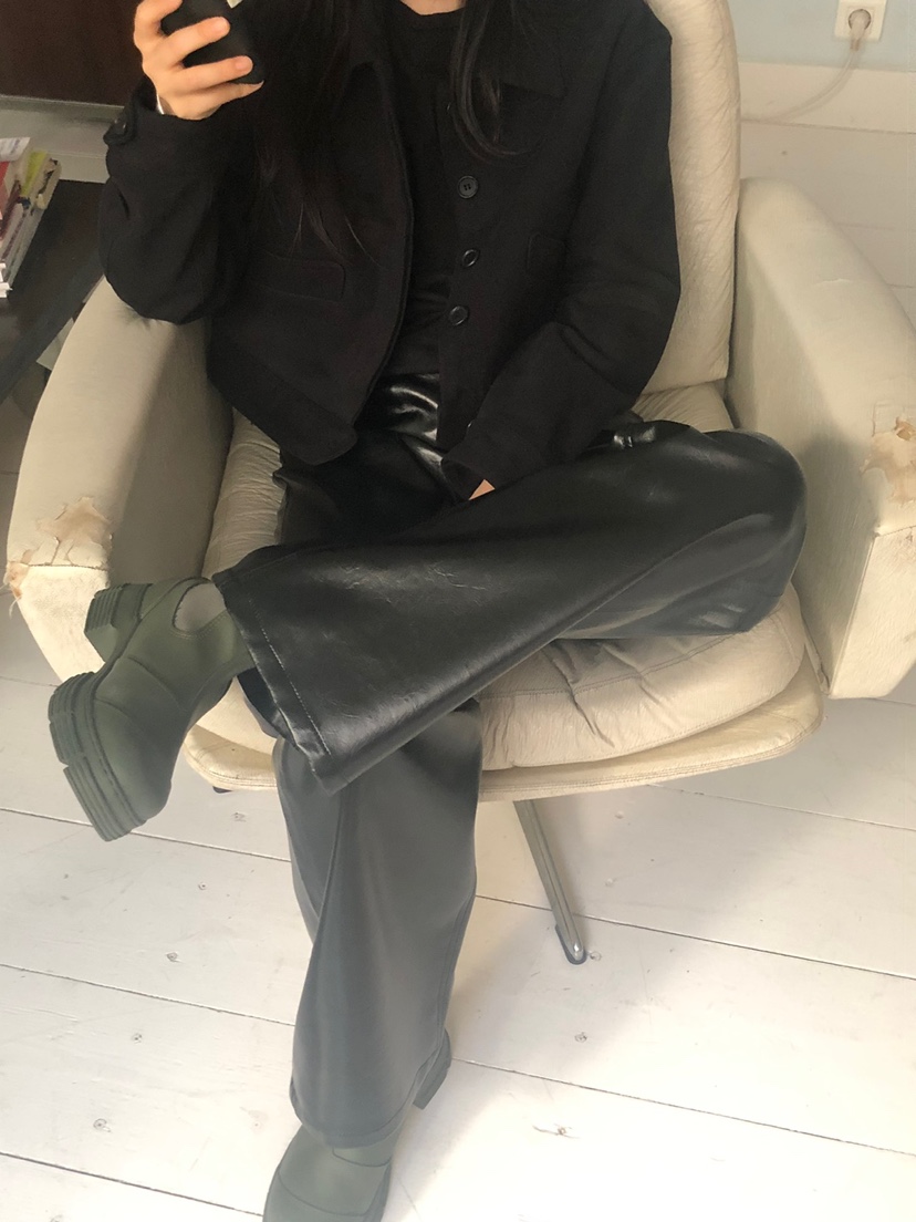 NOPROBLEM韓國直郵㊣女裝新款休閑熱賣人氣26春夏休閑褲Sale皮革NOPROBLEM休閑褲