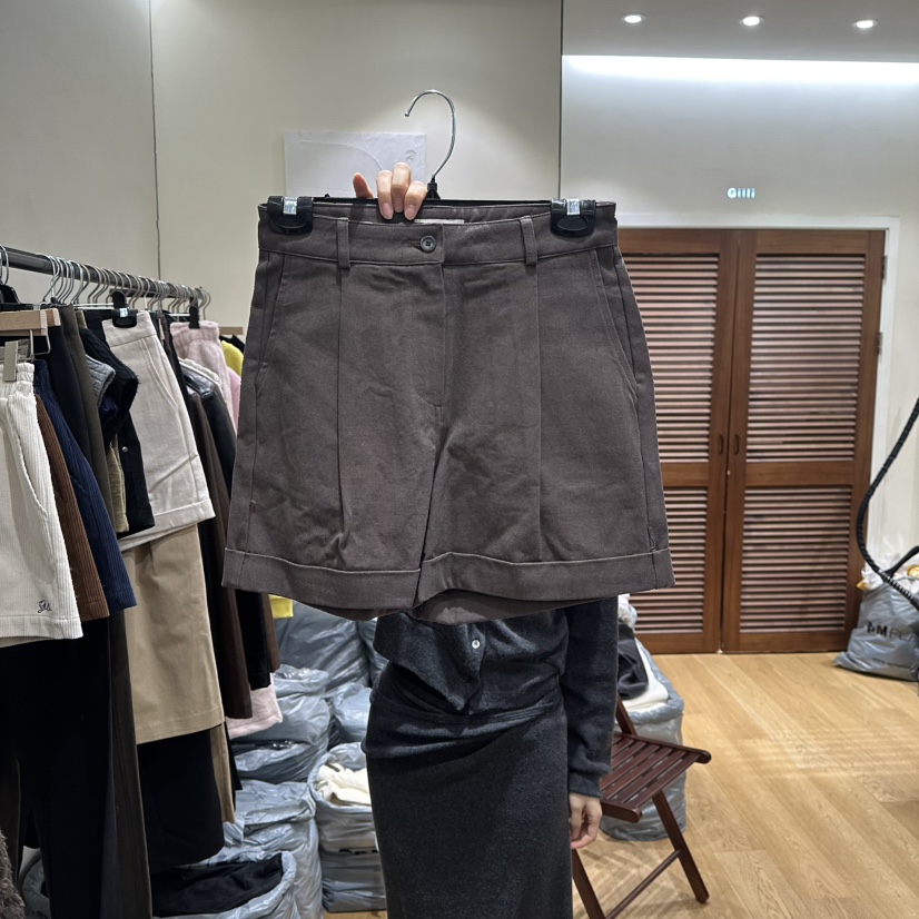 GILLI韓國代購㊣女士新品熱賣職業26春夏真品推薦休閑人氣短褲GILLI短褲圖色2