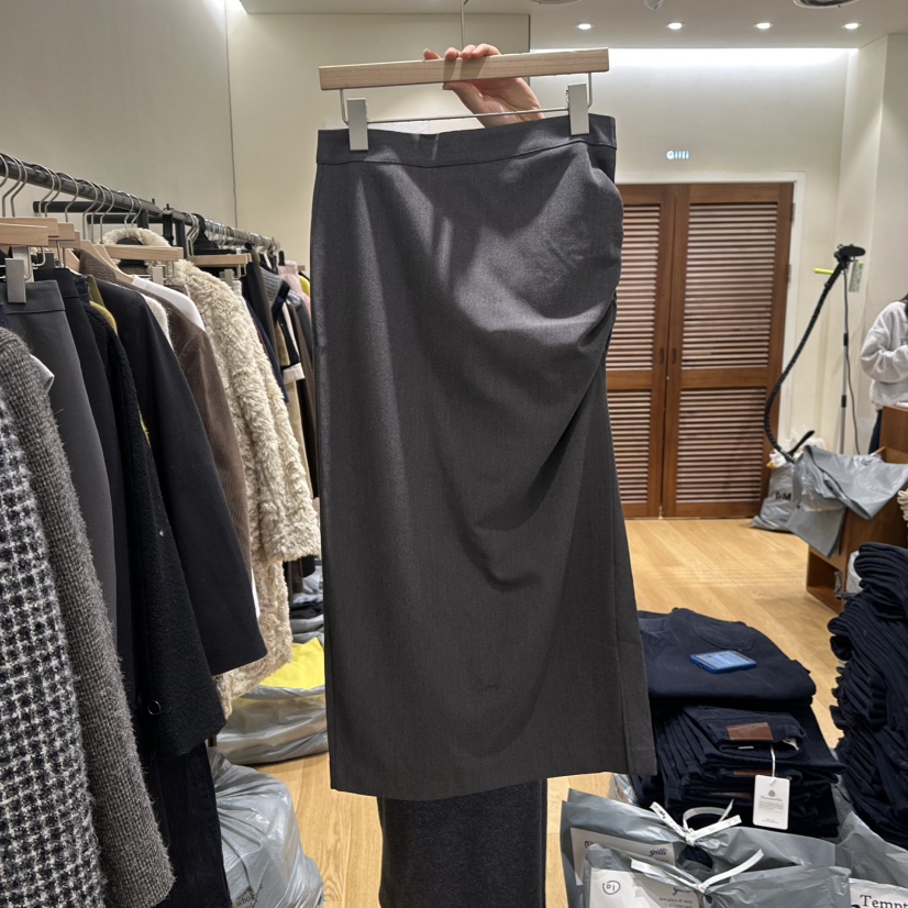 GILLI韓國代購㊣女士新款休閑人氣職業推薦熱賣真品時尚長裙GILLI長裙圖色1