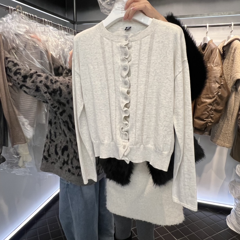 OUS/INCH-L東大門直郵㊣女裝新品人氣時尚針織衫羊絨春款OUS/INCH針織衫圖色1