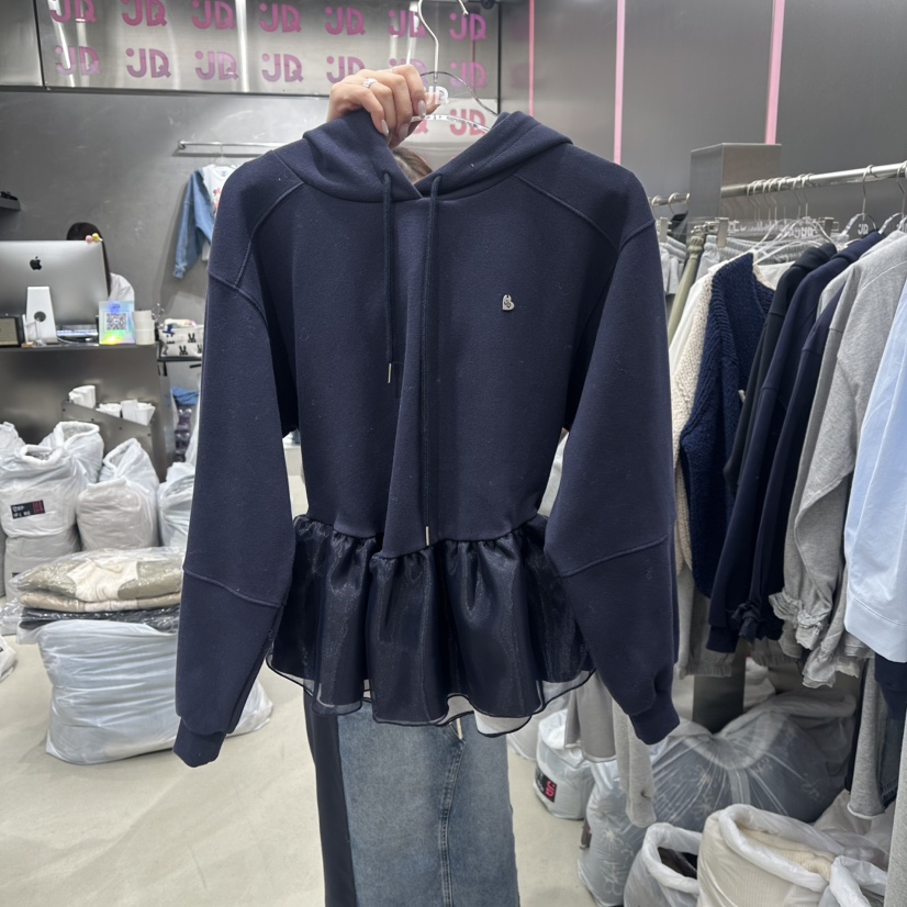 JUDYQUE韓國直郵㊣女裝新品職業26春夏人氣衛衣歐根紗春款兜帽JUDYQUE衛衣圖色2深藍色