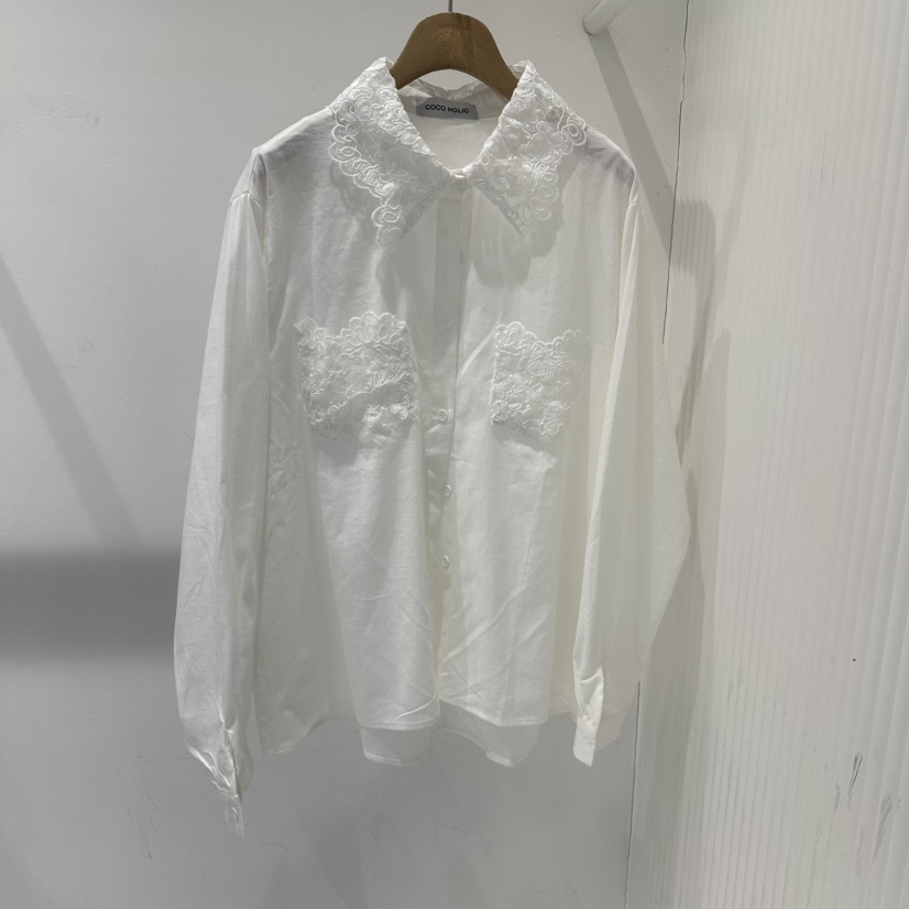 COCO HOLIC㊣東大門代購女士新品真品休閑襯衫蕾絲衫口袋蕾絲COCO HOLIC襯衫/蕾絲衫圖色1