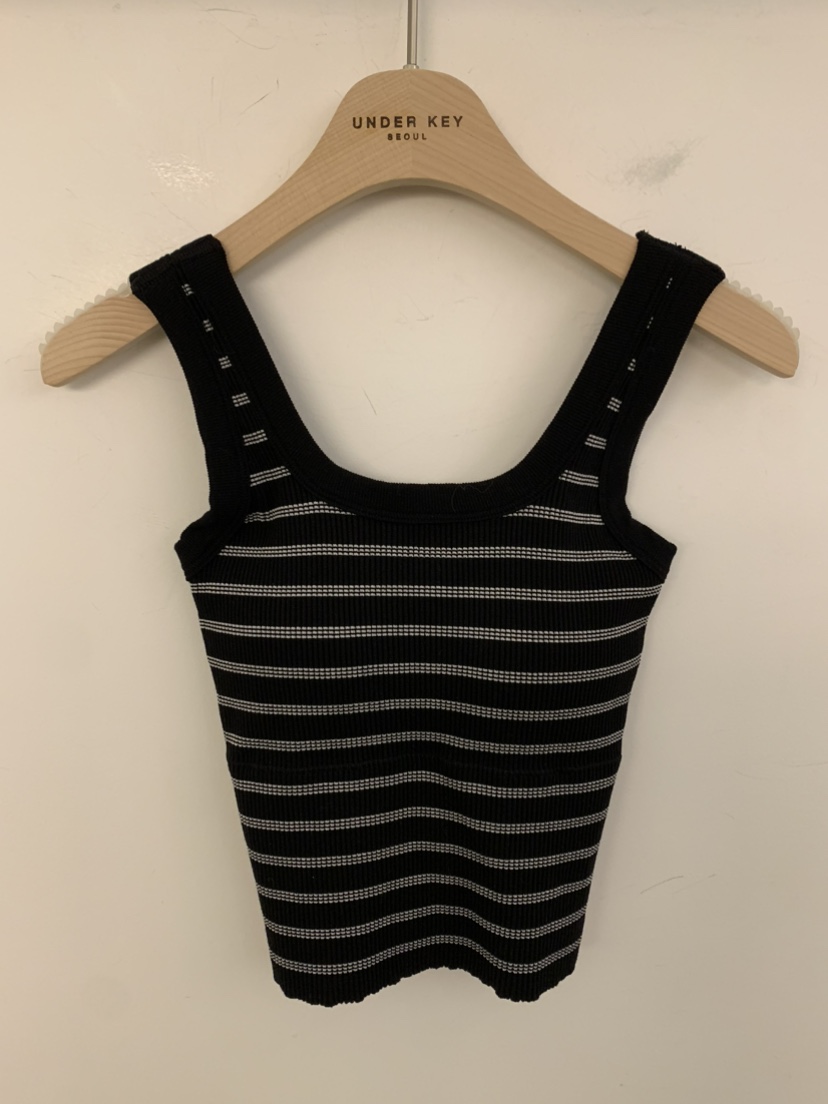 UNDER KEY韓國代購㊣女士新品真品時尚熱賣休閑職業吊帶背心UNDER KEY吊帶/背心圖色4黑色