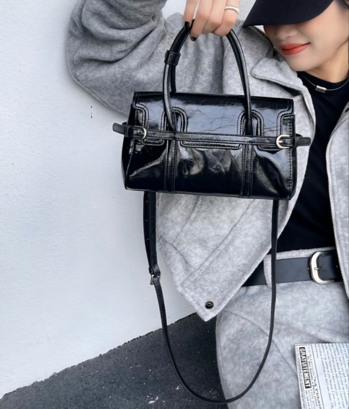 TROUVAILLE東大門直郵㊣女裝新品熱賣手拿包腋下包牛皮系帶TROUVAILLE手拿包/腋下包