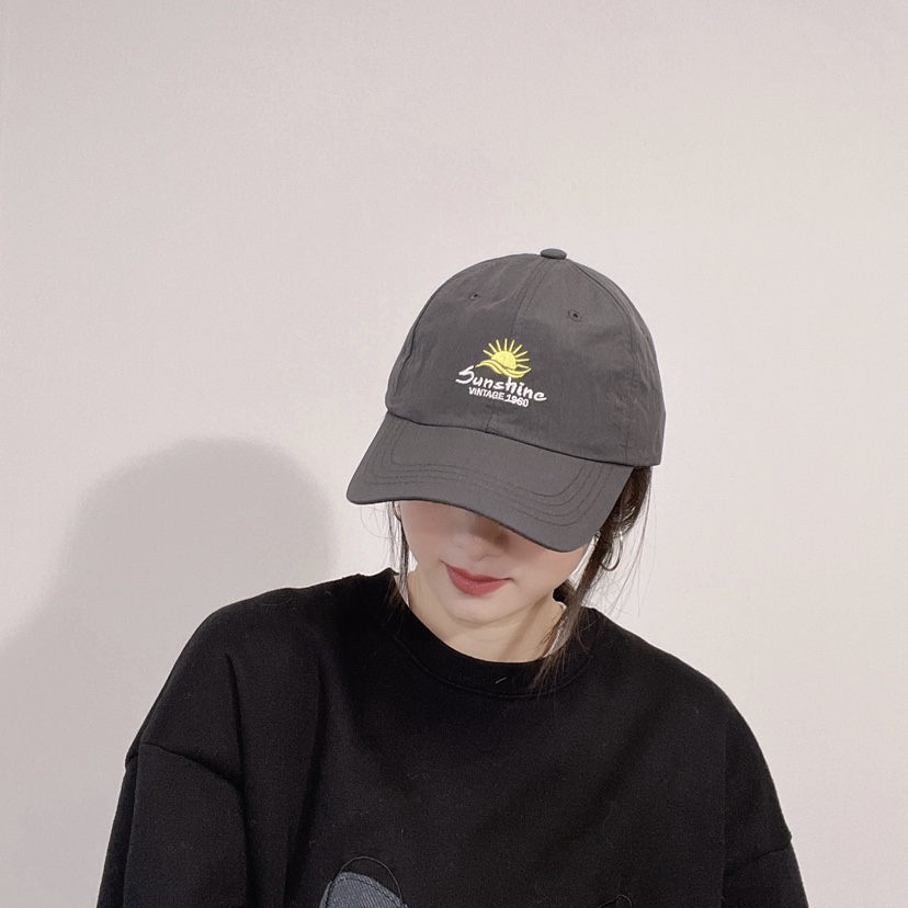 LOVELY HAT韓國代購㊣女士新款推薦熱賣休閑職業真品時尚帽子LOVELY HAT帽子