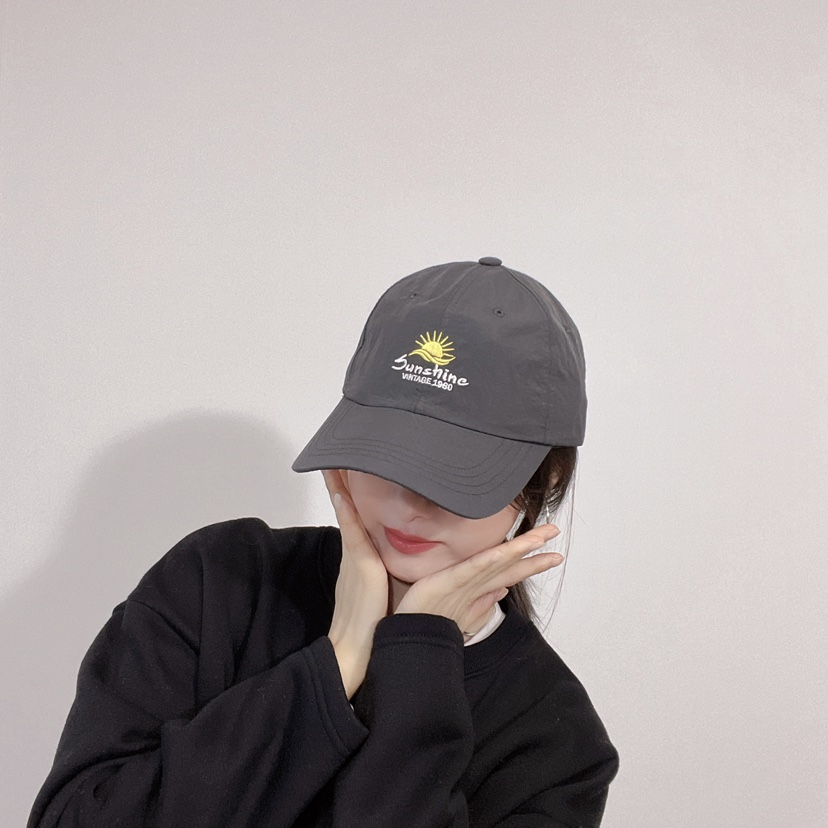 LOVELY HAT韓國代購㊣女士新款推薦熱賣休閑職業真品時尚帽子LOVELY HAT帽子