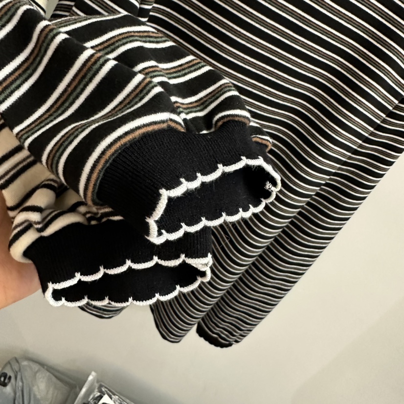 JENNY 1976韓國直郵㊣女士新品26春夏休閑人氣時尚長袖T恤JENNY 1976長袖T恤