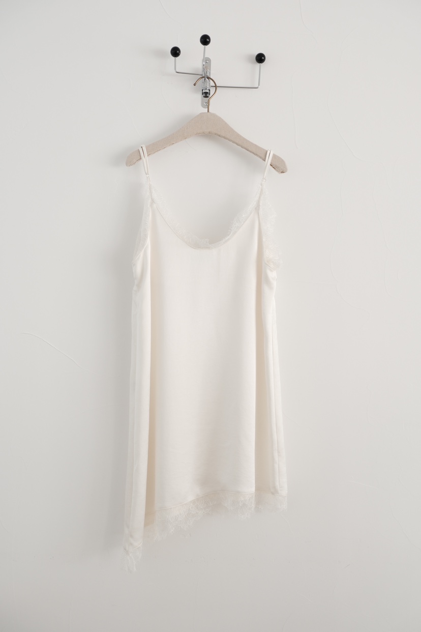 SORBET/FLAT WHITE東大門直郵㊣女裝新品推薦熱賣連衣裙緞面SORBET/FLAT WHITE連衣裙