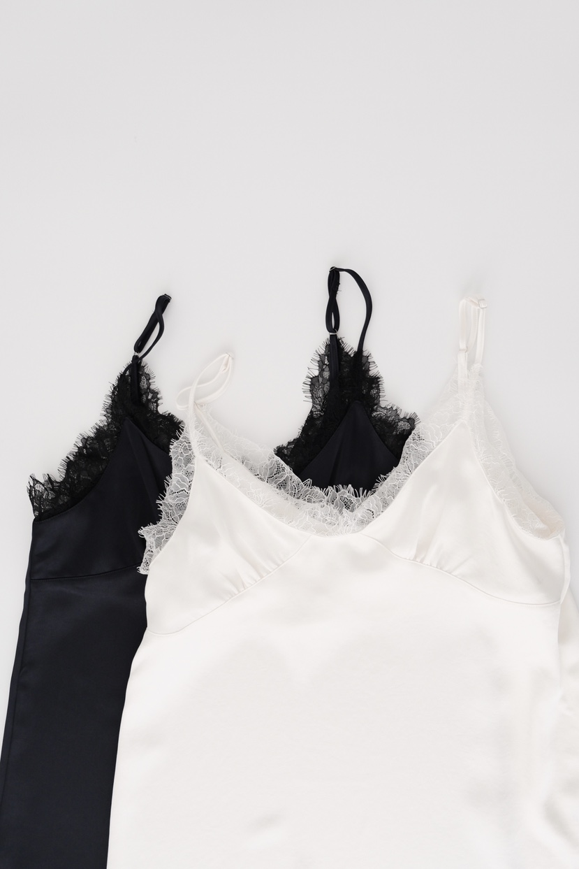 SORBET/FLAT WHITE東大門直郵㊣女裝新品推薦熱賣連衣裙緞面SORBET/FLAT WHITE連衣裙