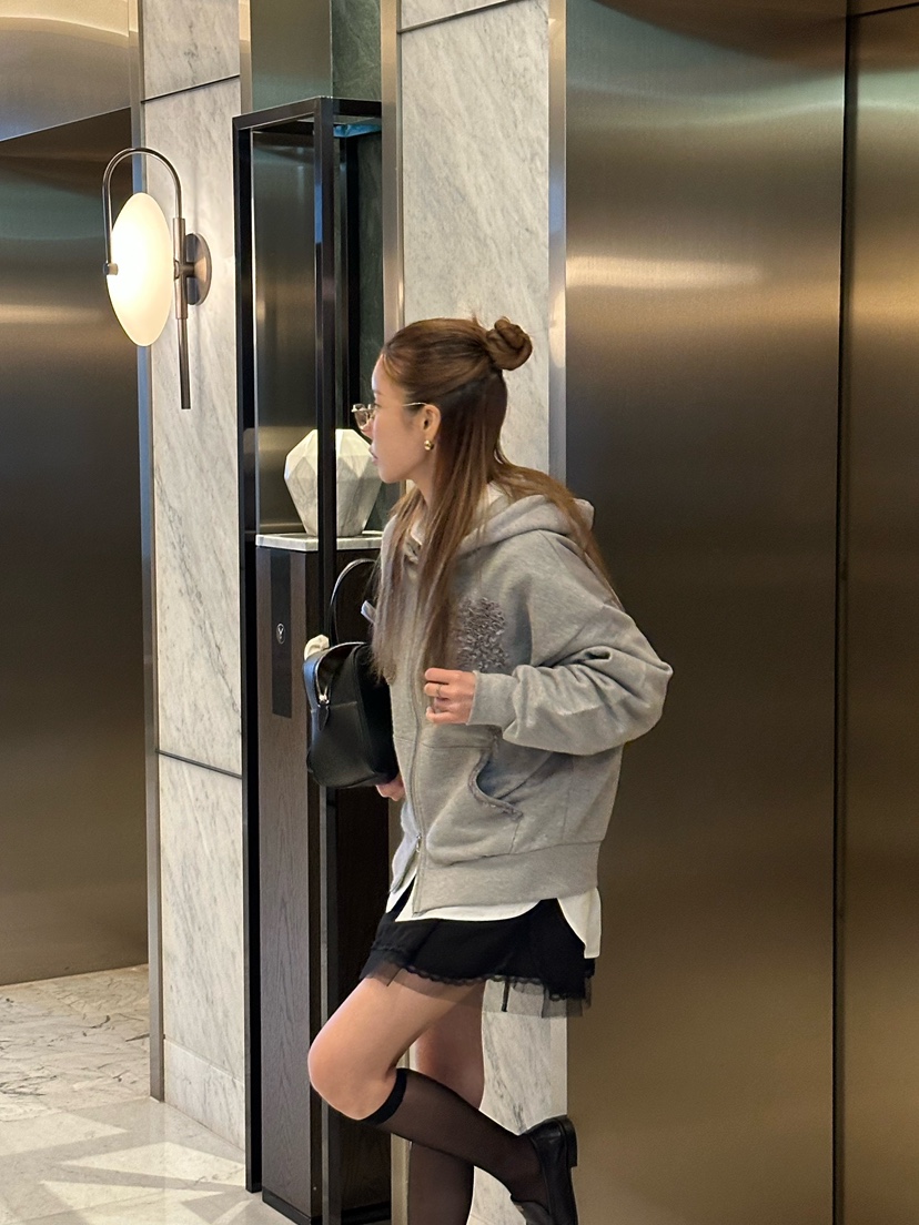 ZEROZERO㊣東大門實拍女裝新品推薦職業衛衣連帽拉鏈衫蕾絲ZEROZERO衛衣