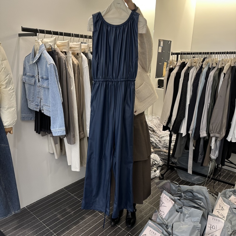 FIND-P東大門直郵㊣女裝新品真品熱賣時尚職業人氣連體褲春款FIND-P連體褲圖色1