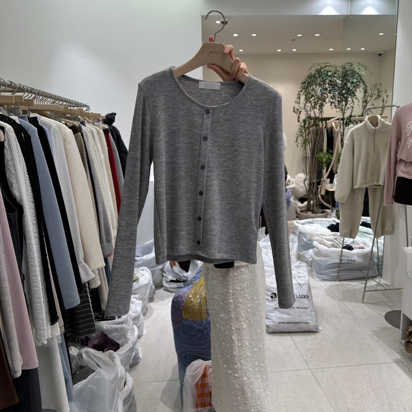 GRACIA㊣東大門代購女士新款推薦時尚熱賣真品人氣長袖T恤春款GRACIA長袖T恤圖色4