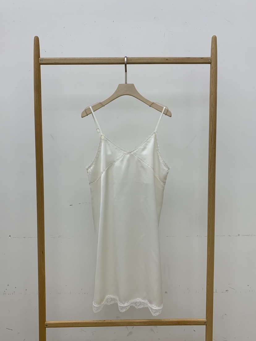 B_GARDER㊣東大門代購女裝新款26春夏時尚休閑推薦連衣裙蕾絲B.GARDER連衣裙圖色1