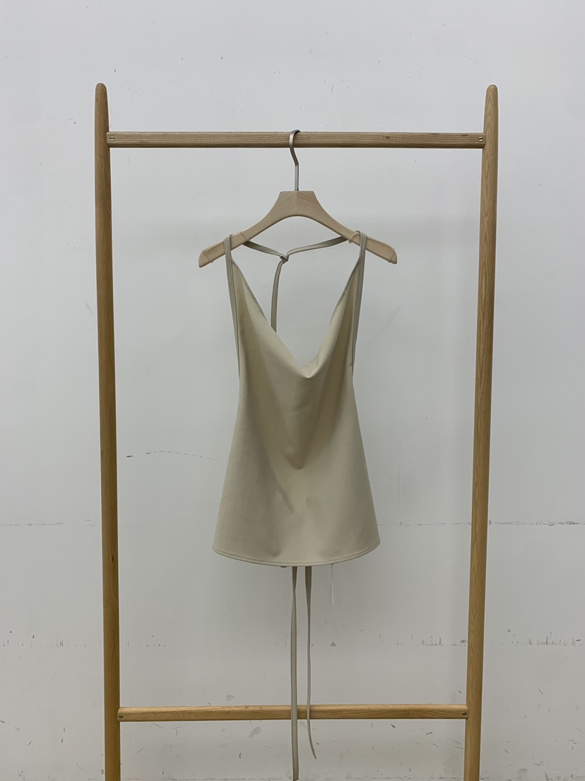 B_GARDER韓國代購㊣女士新款真品時尚熱賣職業26春夏吊帶背心B.GARDER吊帶/背心圖色1