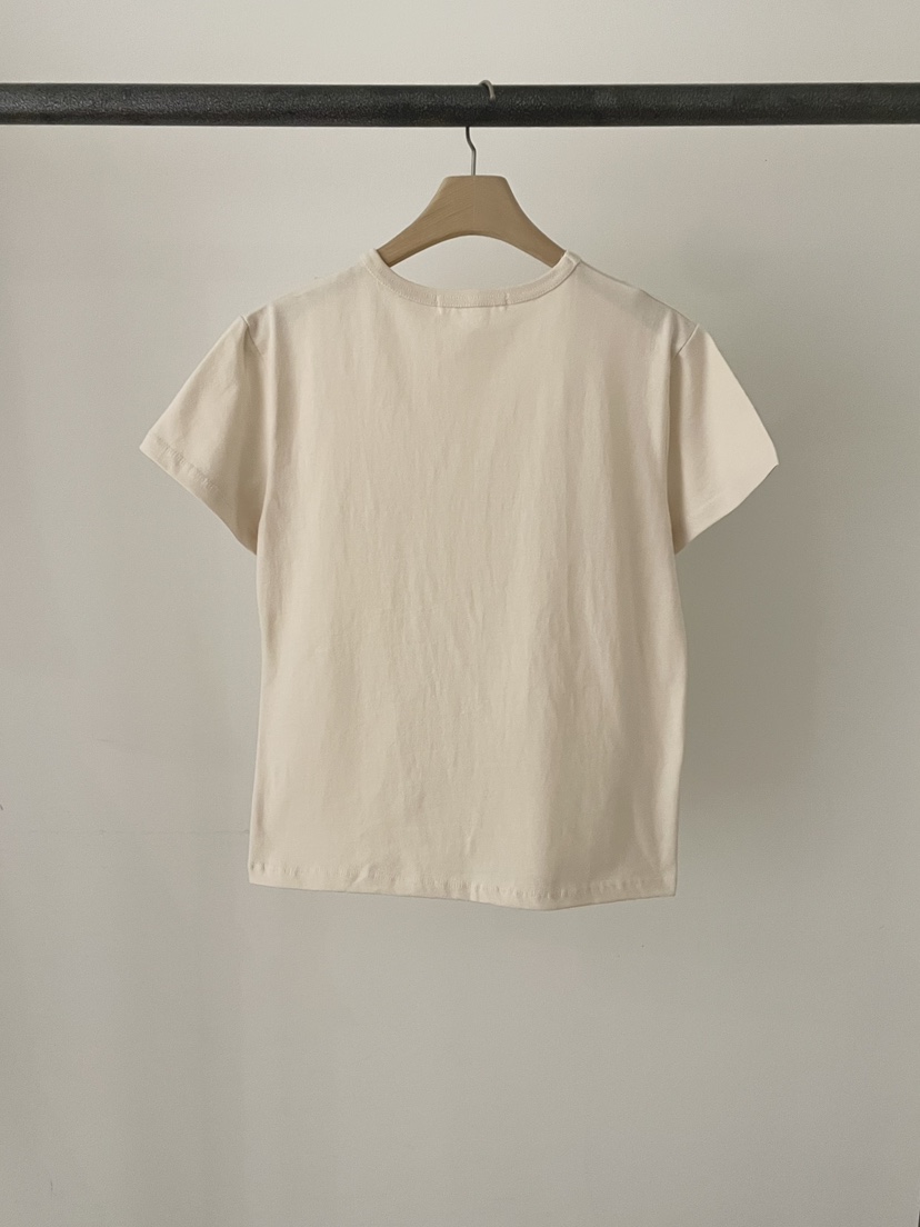 COMETE韓國代購㊣女裝新品時尚人氣休閑職業26春夏熱賣推薦T恤COMETET恤