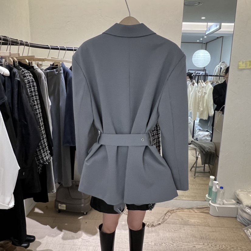 W AND J韓國代購㊣女士新款26春夏時尚熱賣職業夾克含腰帶W AND J夾克