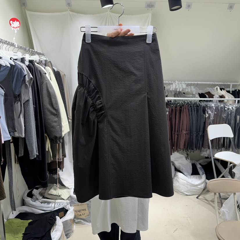 OWNS韓國代購㊣女士新款推薦休閑職業時尚人氣真品長裙春款OWNS HAUS長裙圖色2墨色