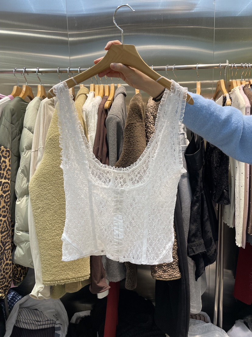 MENDL S東大門直郵㊣女裝新品職業熱賣推薦吊帶背心春款蕾絲MENDL S吊帶/背心