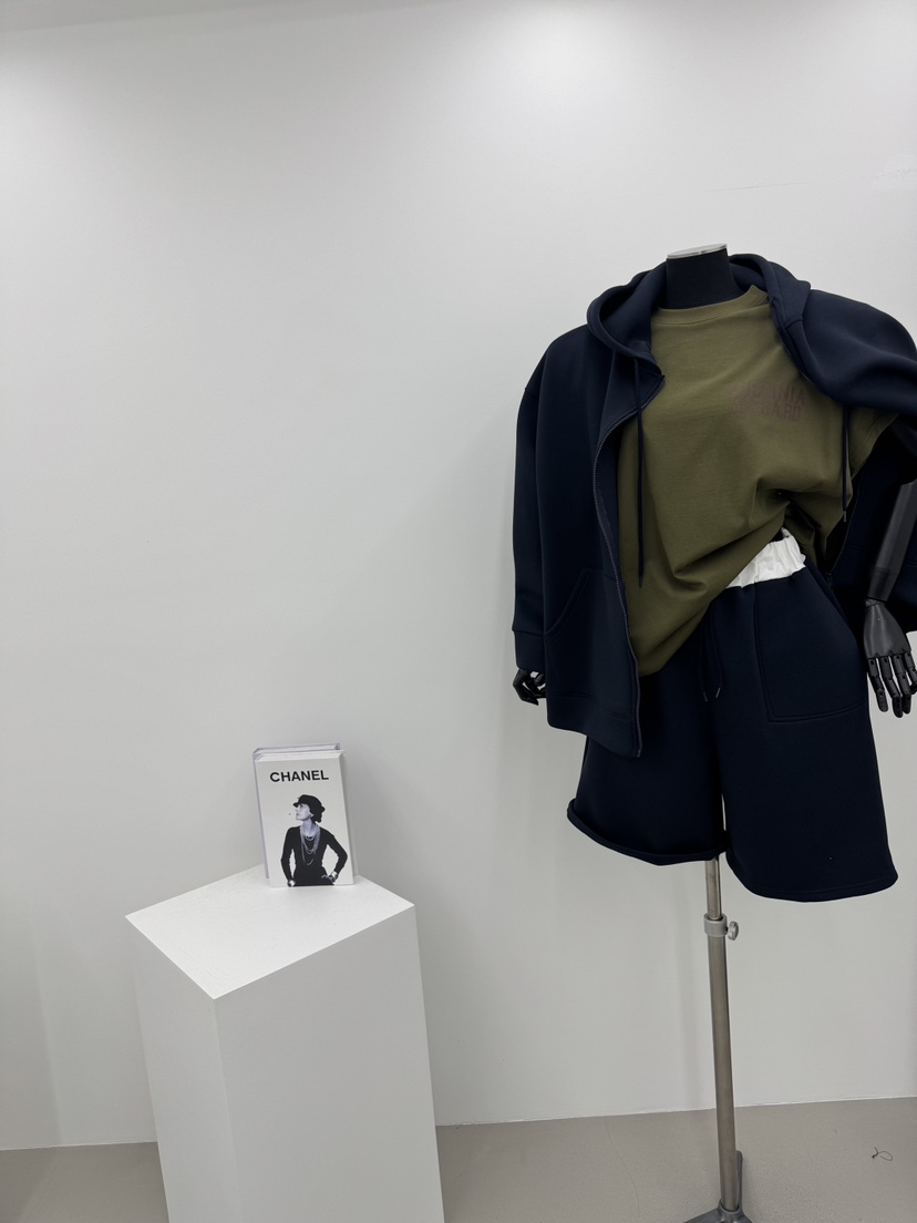 RED-A東大門直郵㊣女裝新品真品職業推薦熱賣人氣夾克拉鏈RED-A夾克