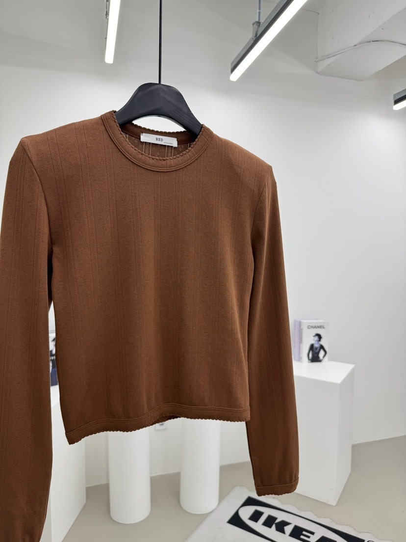 RED-A韓國代購㊣女士新款職業熱賣真品人氣長袖T恤刺繡鏤空RED-A長袖T恤圖色3