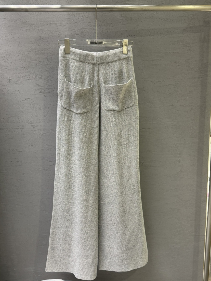 UOOV東大門直郵㊣女裝新品推薦時尚休閑熱賣人氣套裝春款套裝UOOV套裝