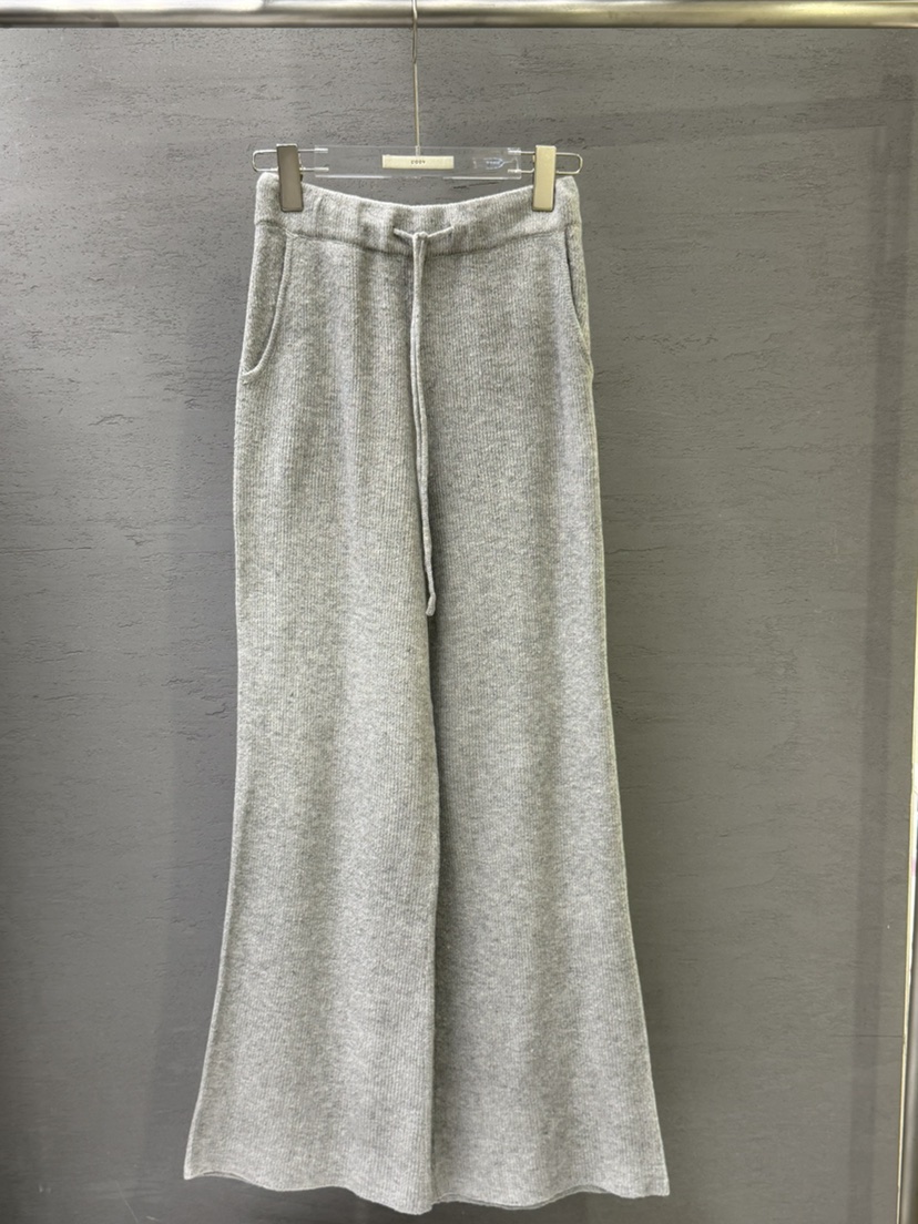 UOOV東大門直郵㊣女裝新品推薦時尚休閑熱賣人氣套裝春款套裝UOOV套裝