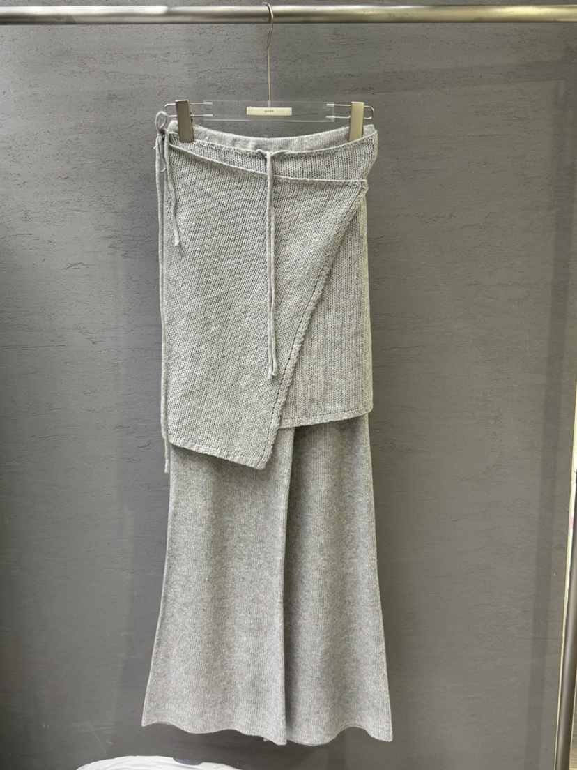 UOOV東大門直郵㊣女裝新品推薦時尚休閑熱賣人氣套裝春款套裝UOOV套裝圖色1