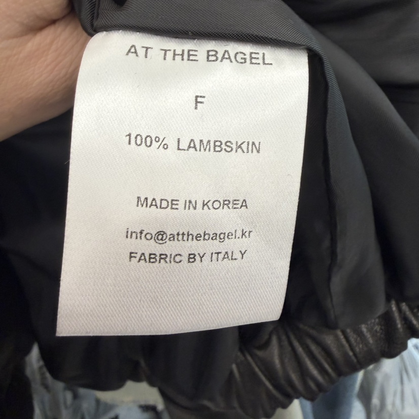 AT THE BAGEL㊣東大門實拍女裝新品真品人氣皮衣春款褶皺AT THE BAGEL皮衣