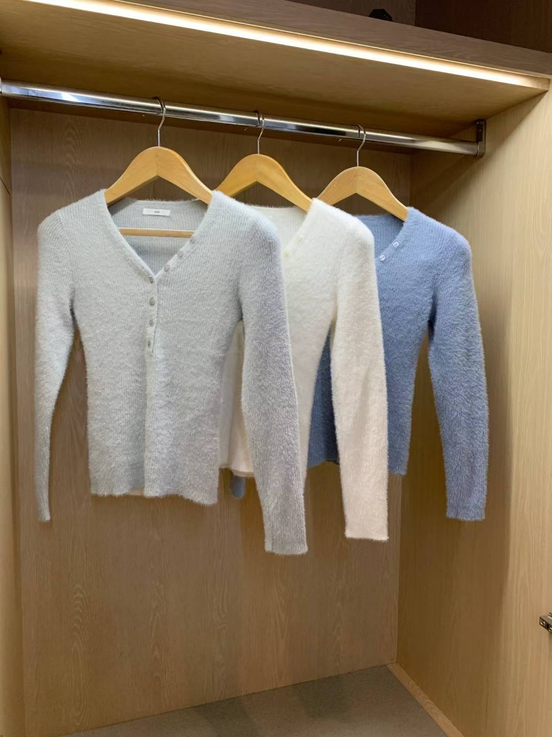 JOA韓國直郵㊣女裝新品熱賣人氣26春夏職業真品針織衫狐貍紐扣JOA針織衫圖色3左三色