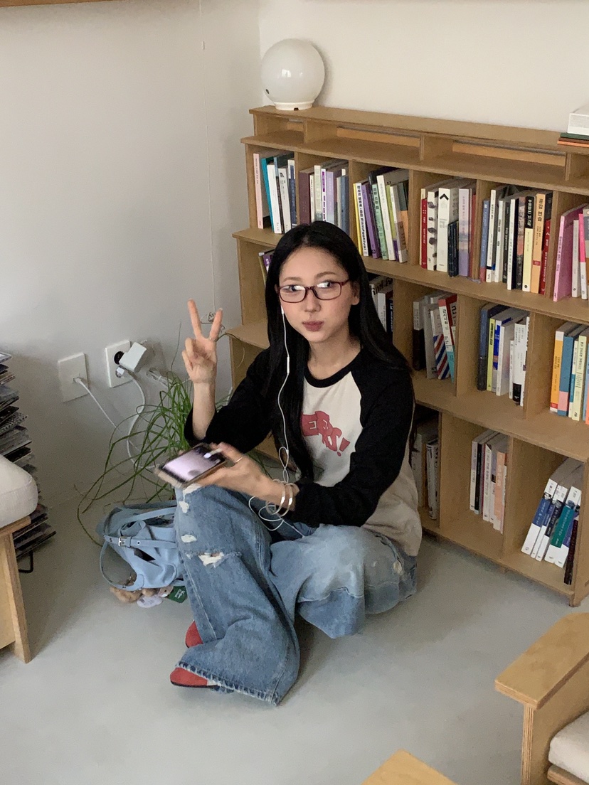 SUNDER MARKET韓國代購㊣女裝新款休閑推薦時尚熱賣長袖T恤SUNDER MARKET長袖T恤