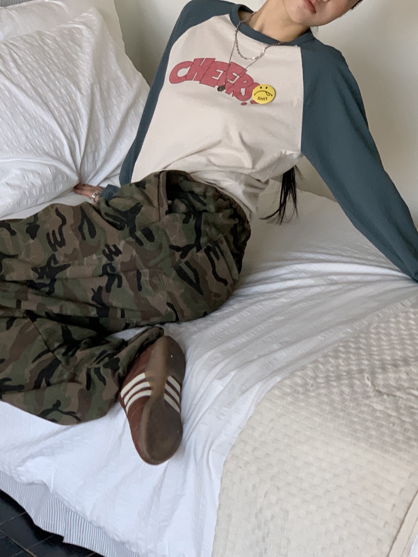 SUNDER MARKET韓國代購㊣女裝新款休閑推薦時尚熱賣長袖T恤SUNDER MARKET長袖T恤