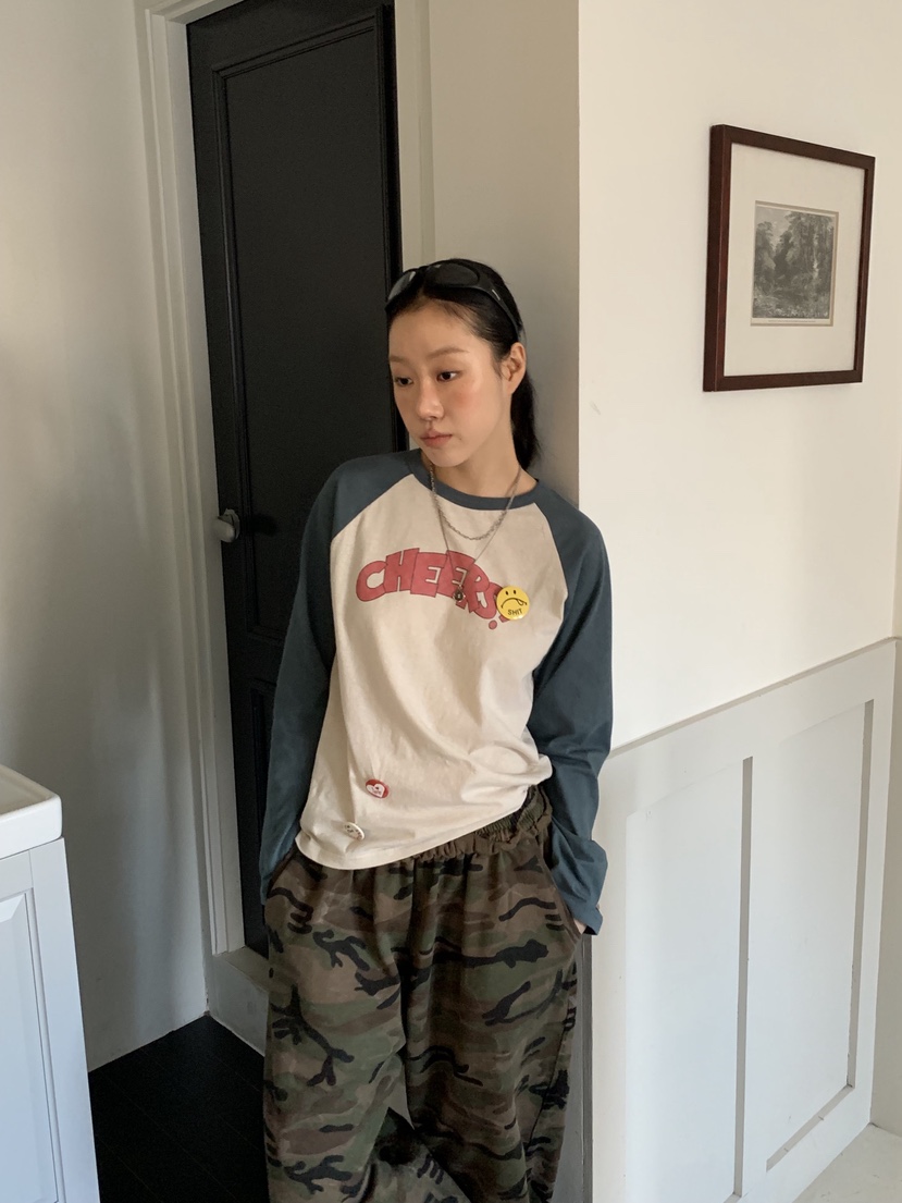 SUNDER MARKET韓國代購㊣女裝新款休閑推薦時尚熱賣長袖T恤SUNDER MARKET長袖T恤