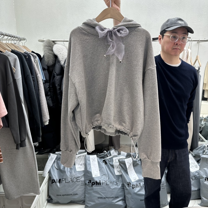 HUMMING BIRD東大門直郵㊣女士新品26春夏熱賣職業衛衣春款HUMMING BIRD衛衣圖色2