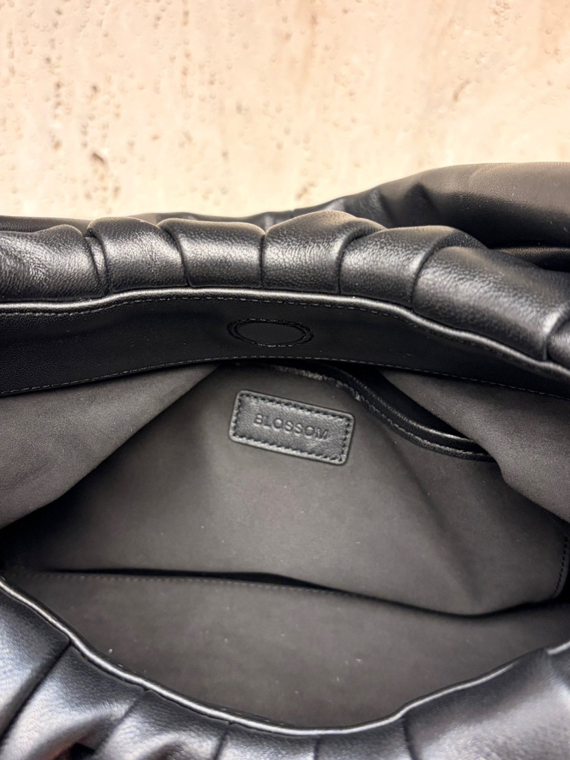 BLOSSOM韓國代購㊣女裝新款時尚人氣推薦真品熱賣職業手提包BLOSSOM手提包