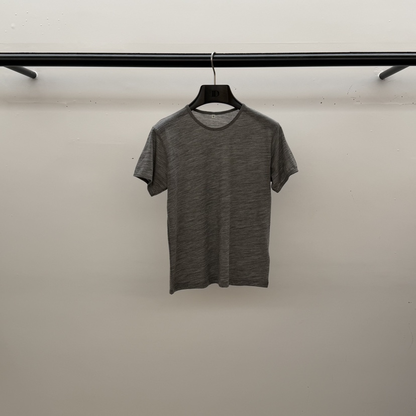 ID韓國代購㊣女裝新款推薦真品人氣時尚休閑熱賣T恤羊毛春款IDT恤圖色3