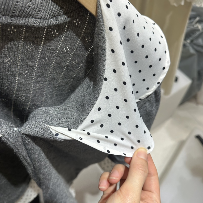 MINI UNNI韓國代購女士新品推薦熱賣襯衫蕾絲衫假兩件春款MINI UNNI襯衫/蕾絲衫