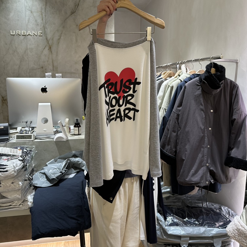 URBANE-P韓國直郵女裝新款休閑人氣熱賣時尚長袖T恤春款URBANE-P長袖T恤圖色1