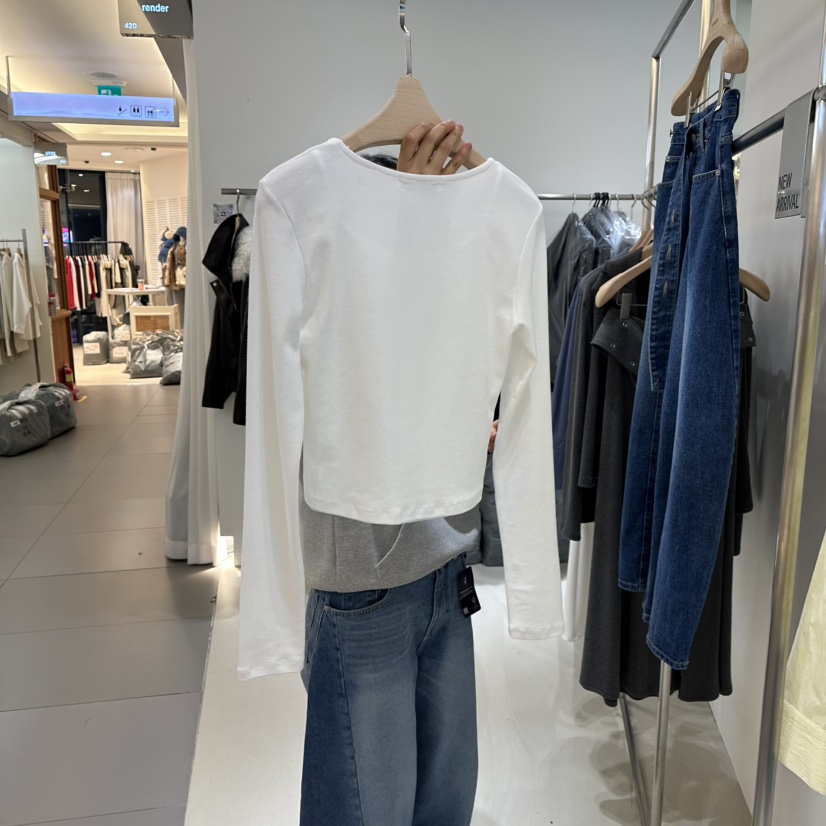 RENDER東大門實拍女士新品推薦休閑熱賣時尚人氣套裝春款RENDER套裝