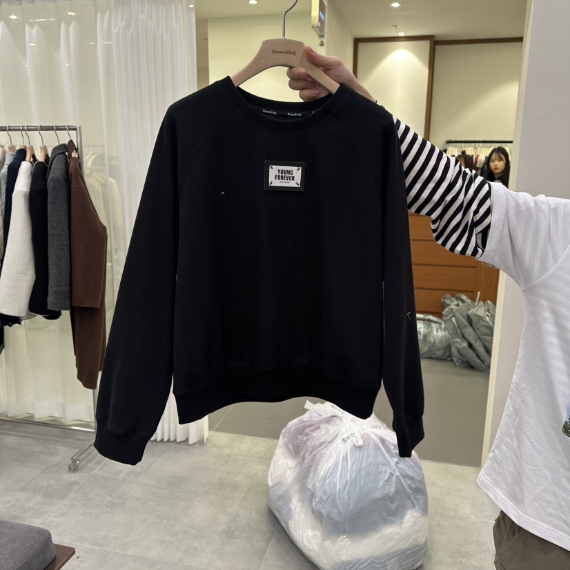 URBANSTORY/REMAKING東大門直郵女士新品人氣休閑衛衣春款Remaking/URBANSTORY衛衣圖色2