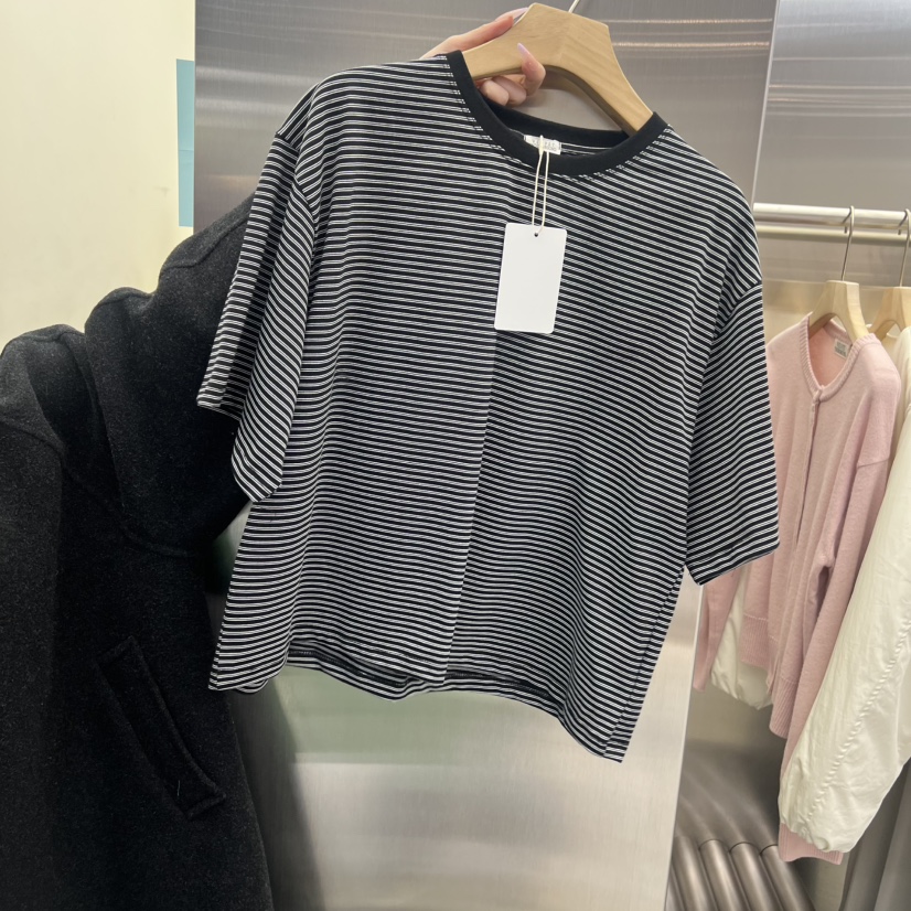 VELVET UNDERGROUND東大門直郵女裝新品人氣推薦熱賣T恤VELVET UNDERGROUNDT恤圖色3