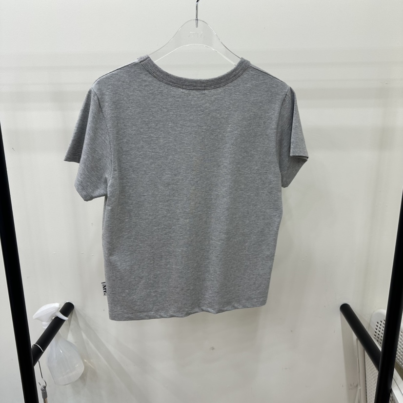 ARR韓國直郵女裝新款職業25秋冬休閑人氣時尚熱賣T恤春款ARRT恤